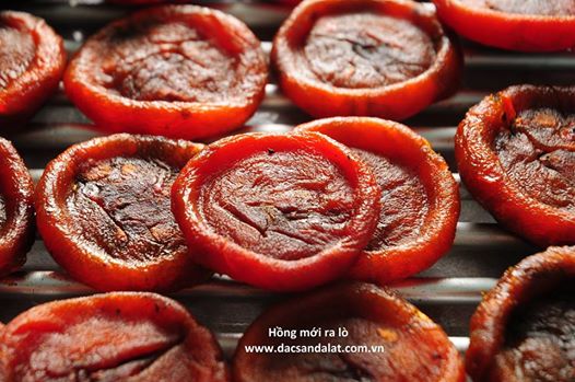 Hồng dẻo Đà Lạt (nguyên trái) 6 12508798_966263060077579_2615763902314400712_n